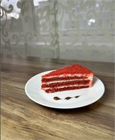 Кусок Красный бархат с вишней 140г 1001308